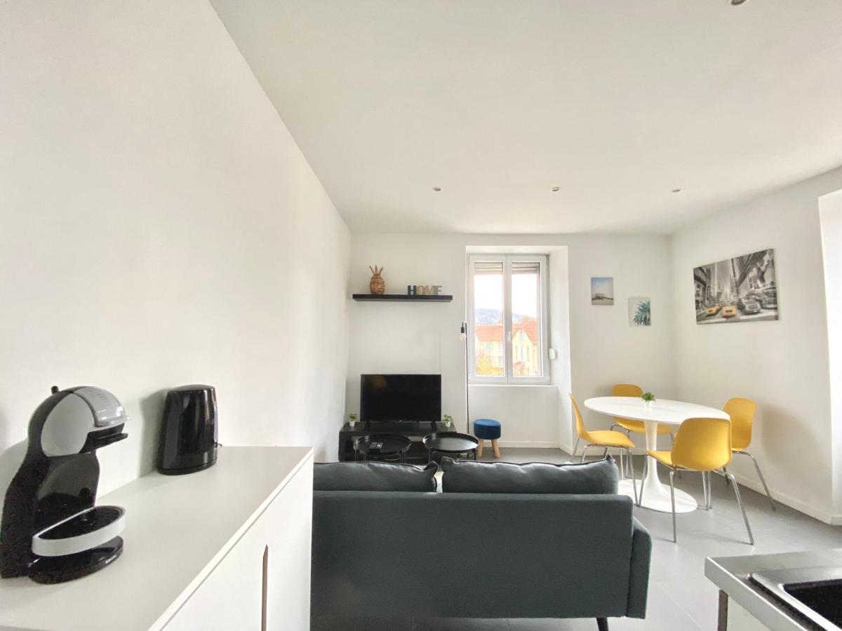 ベルフォールMagnifique T2 40M2 Lumineux, Moderne Et Renove Avec Fibreアパートメント エクステリア 写真